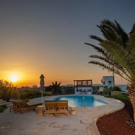 Sunset Luxury Villa *
